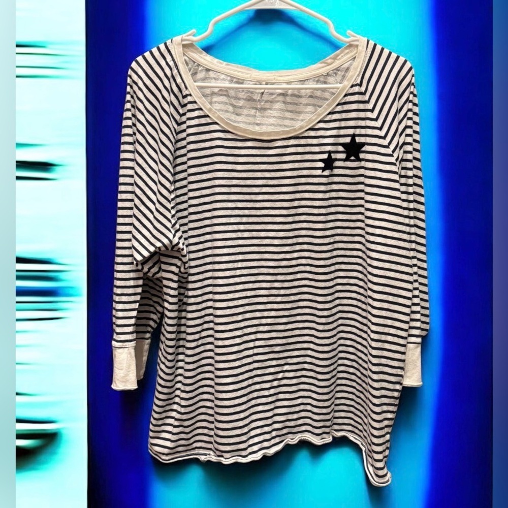 Striped White Long Sleeve Top LARGE 23in pit to pit